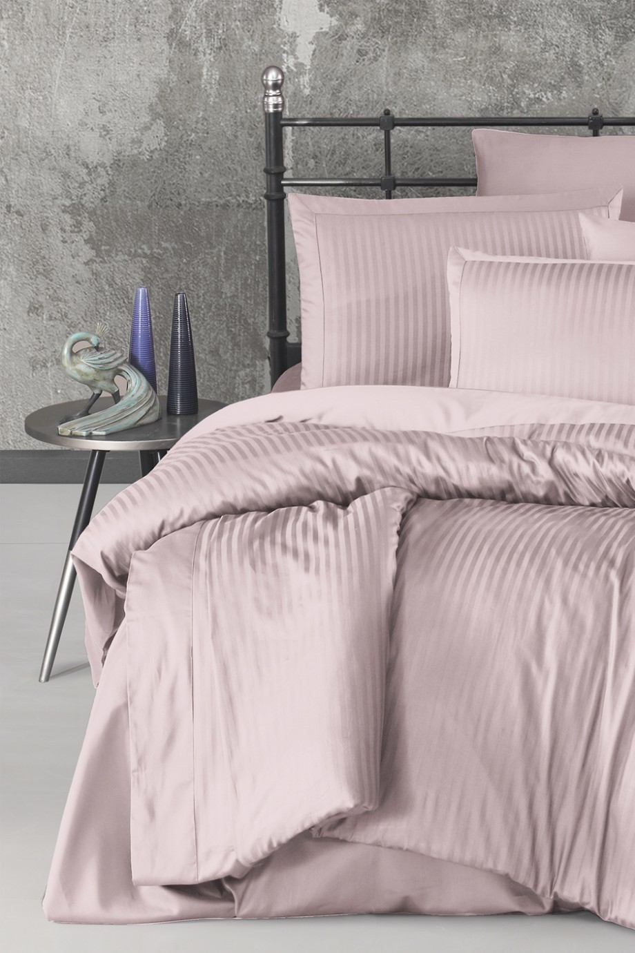 Orijinal Çizgili Pamuk Saten Nevresim Takımı - Pudra